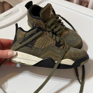 Air Jordan 4 Retro SE Craft Olive